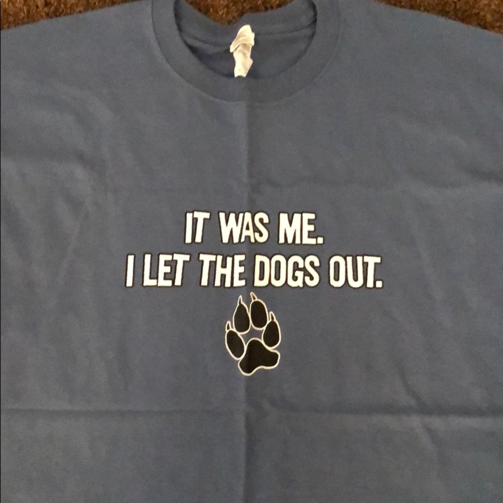 T shirt dogs